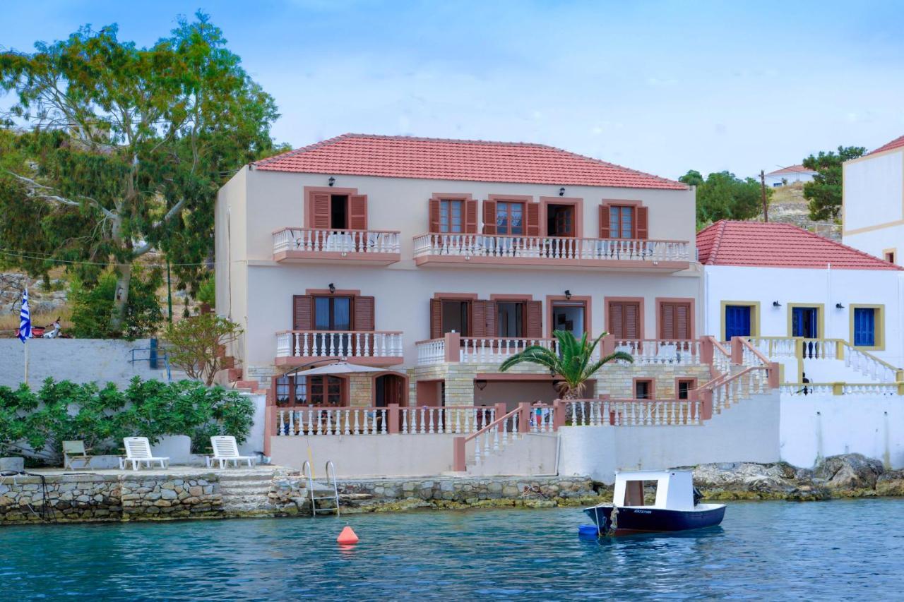 Villa Skiadeni Chalki Town Extérieur photo