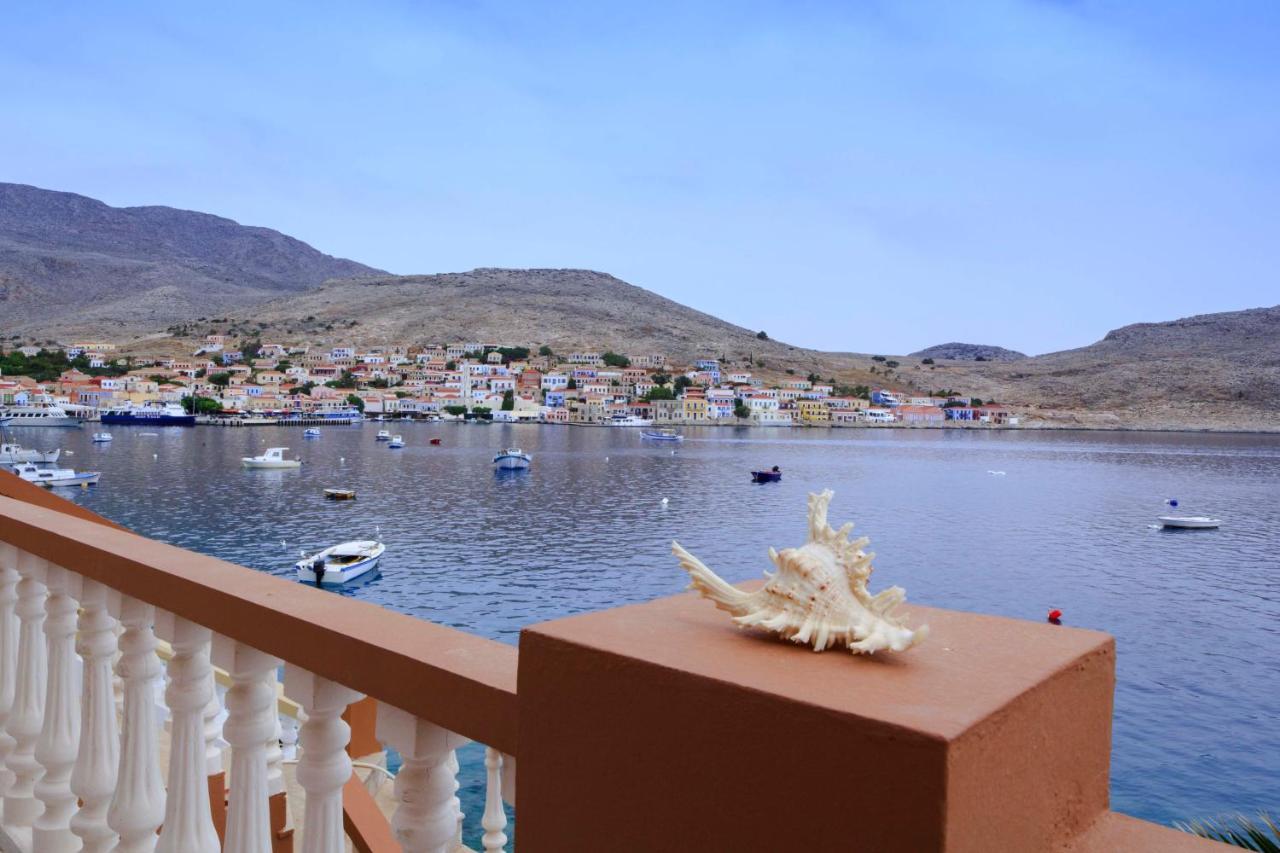 Villa Skiadeni Chalki Town Extérieur photo