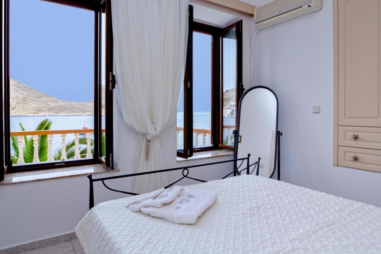 Villa Skiadeni Chalki Town Extérieur photo